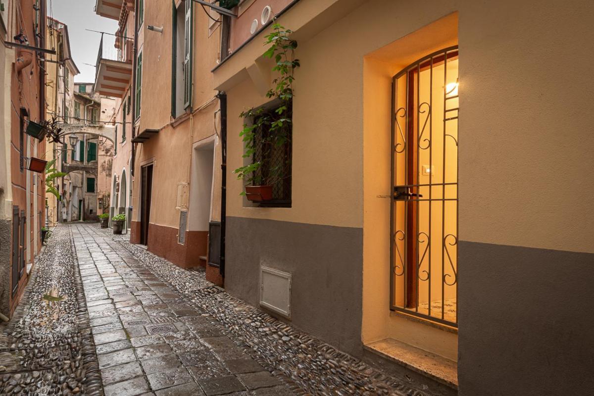 Insapria, Caressa De Mae Apartment Bordighera Exterior photo